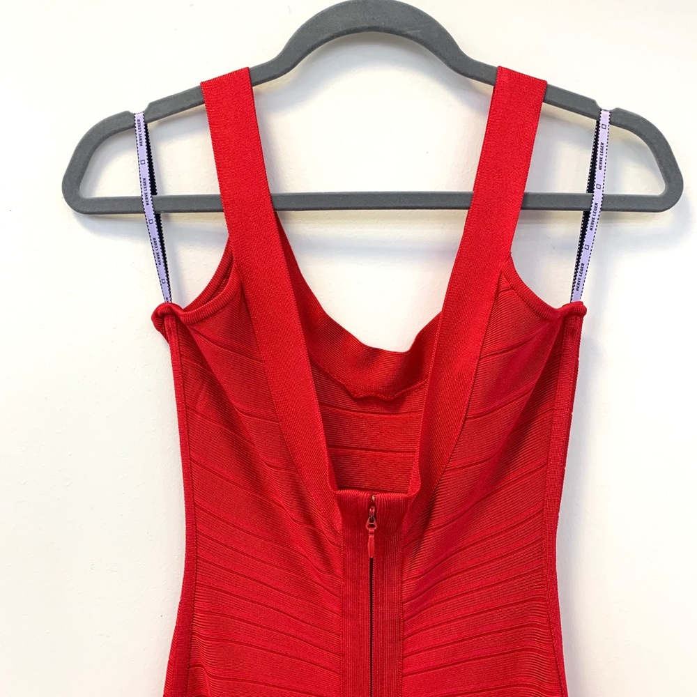 HERVE LEGER "Ellen" gown - Picture 9 of 10